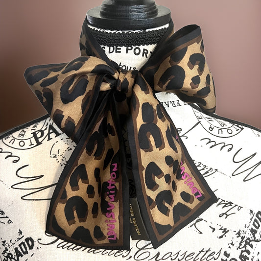 Authenticated Louis Vuitton x Stephen Sprouse Leopard Bandeau/Twilly Scarf